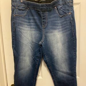 #22 Maurices Size 20 Skinny Jeggings